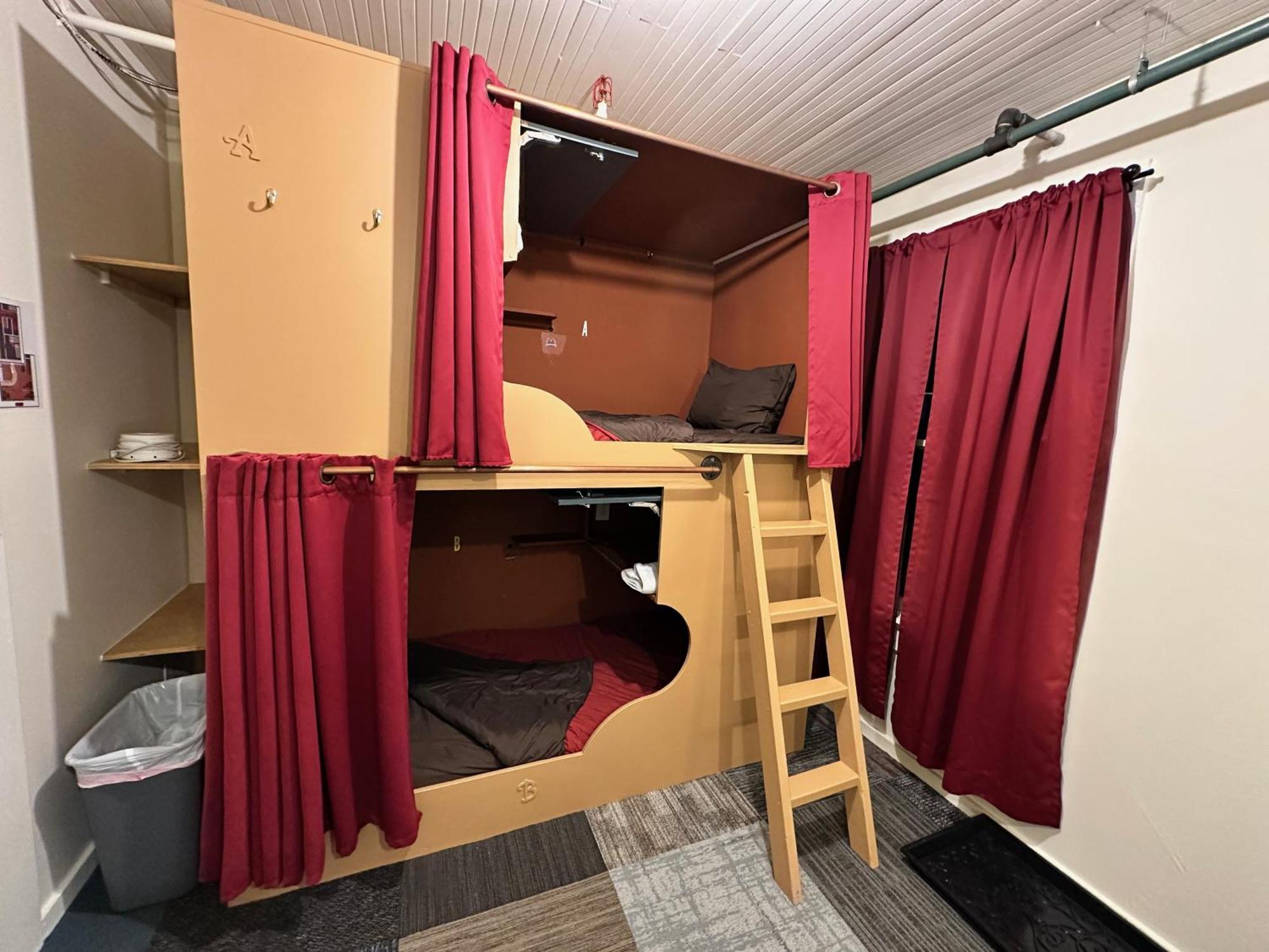 West River House Truckee Luaran gambar